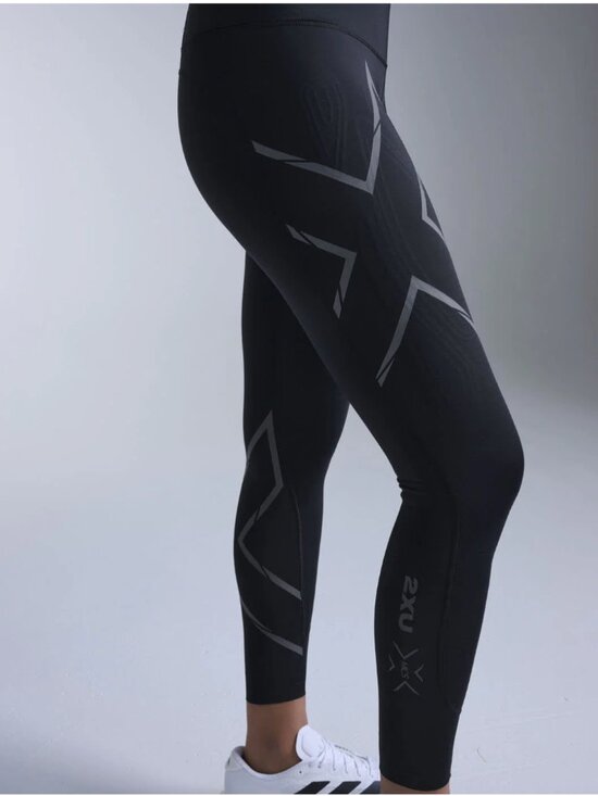 2xu Pants - 2XU Light Speed-Mid-Rise Compression Running Tights Black Leggings Small Tall